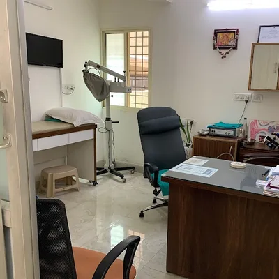 Dr. Sanjay Thomas
