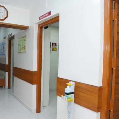 Dr. Prathik R