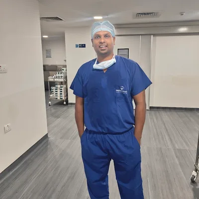 Dr. Saravanan M