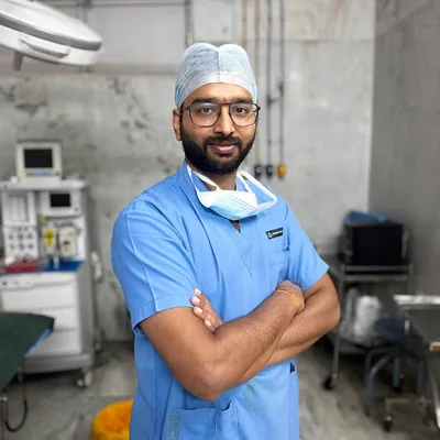 Dr. Dhruva H M
