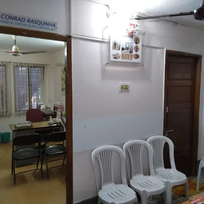 Dr. Komal Khincha