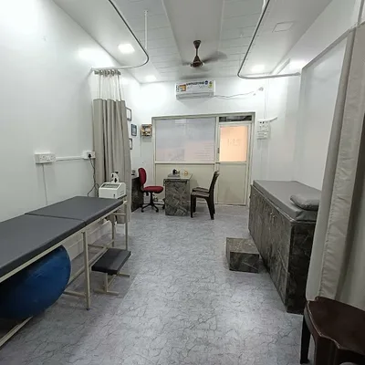 Dr. Shruti Prabhu Physiotherapist