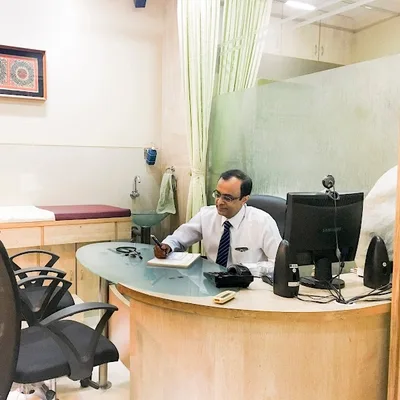 Dr. Rajendra Kanakia