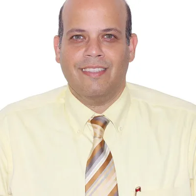 Dr. Ian Pinto