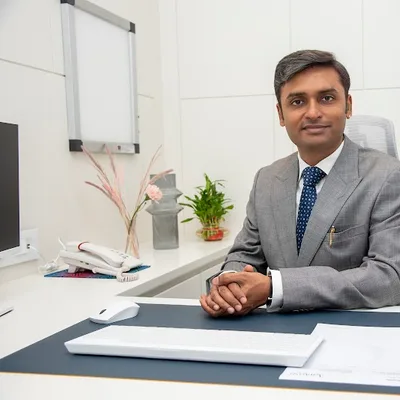 Dr. Amit Bhalotia