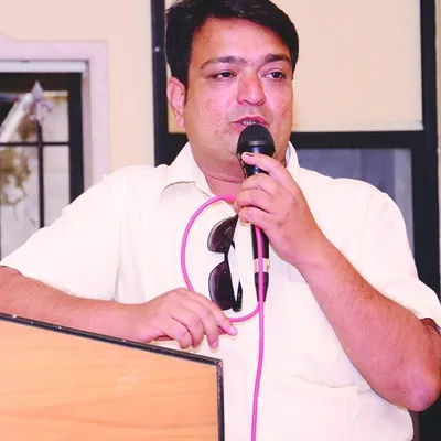 Dr. Amit Nampalliwar