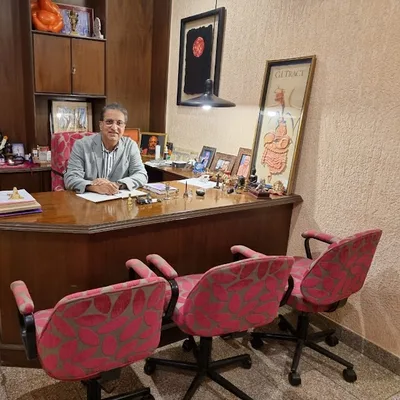 Dr. Shrenik Shrishrimal