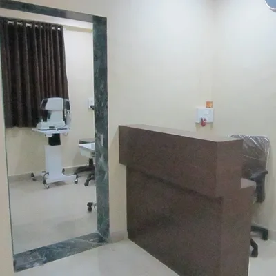 Dr. Ahtesham Momin