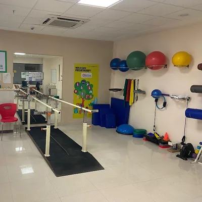 Dr. Sama Kanagat Physiotherapist