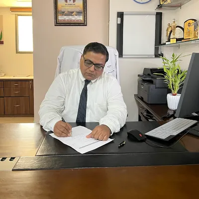 Dr. Divakar Jain