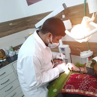Dr. Vishal Jain