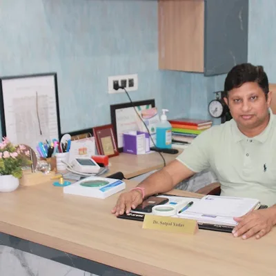Dr. Satpal Yadav dermatologist