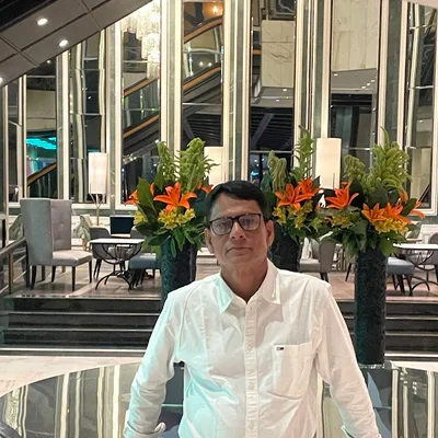 Dr. Ubal Dhus