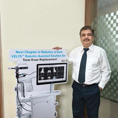 Dr. Mohit Arora (Advanced Robotic Joint Replacement Surgeon)