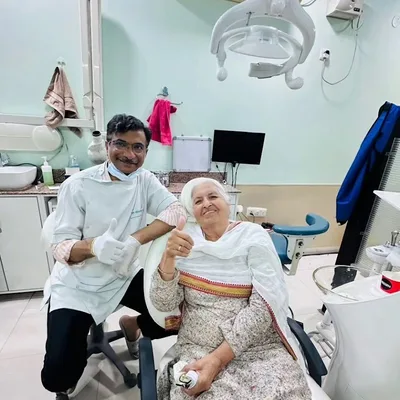 Dr. GUPTA'S DENTAL CLINIC