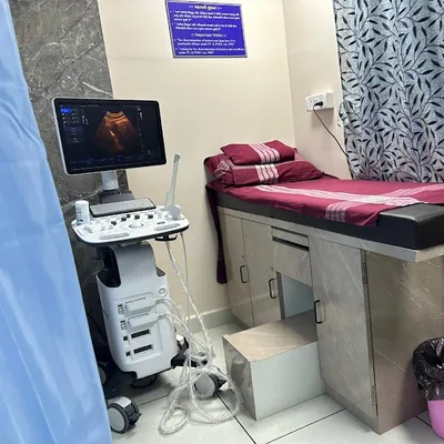 Dr. Priti's Women's Hospital, Dr Priti Rajput
