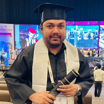 Dr. Lokesh Kumar surgeon (MBBS,MS,DNB,FIAGES,FALS)