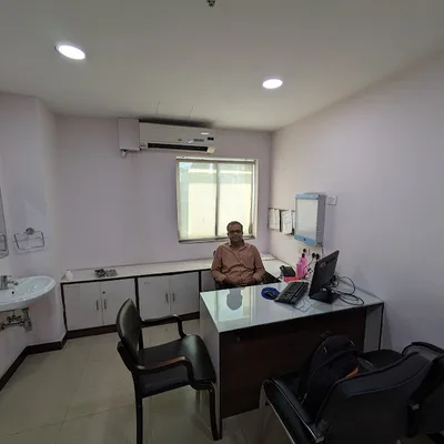 Dr. Rakesh Khan