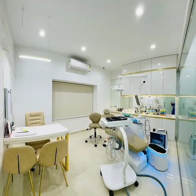 Dr. Ankit Khandelwal
