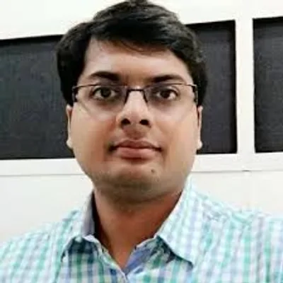 Dr. Navneet Agarwal