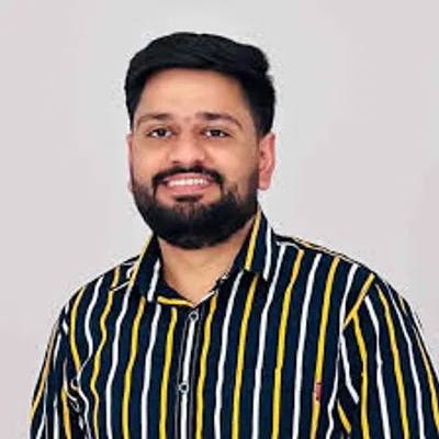 Dr. Ayush Saluja