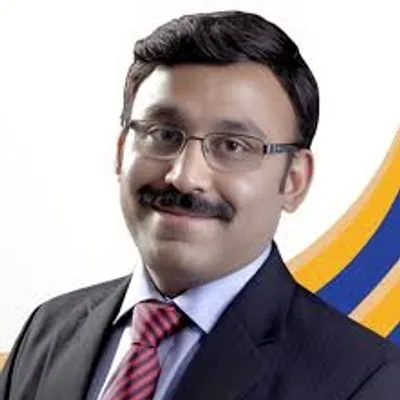 Dr. Naveen Tahasildar