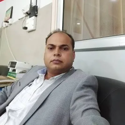Dr. AMARESH KUMAR