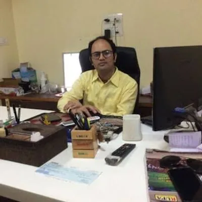 Dr. Abhishek Darjee
