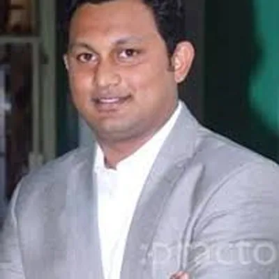 Dr. Naveen D