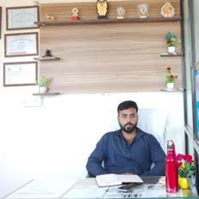 Dr. Himanshu Mall