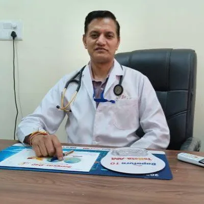 Dr. Anuj Kapoor