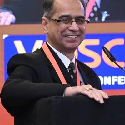 Dr. Ashutosh Apte