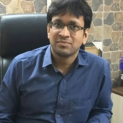 Dr. Ritesh Bansal