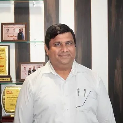 Dr. Anurag Tomar
