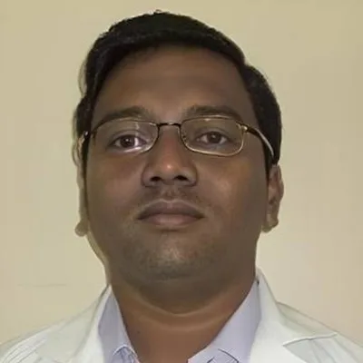 Dr. Vivek Makasare