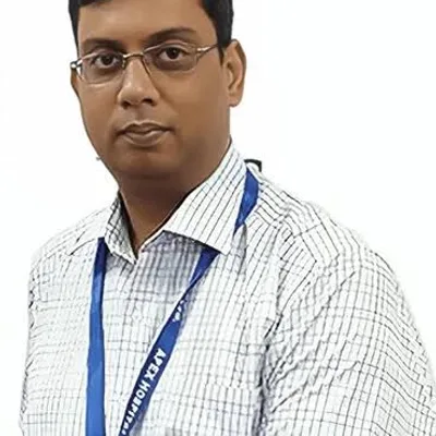 Dr. Navneet Agarwal