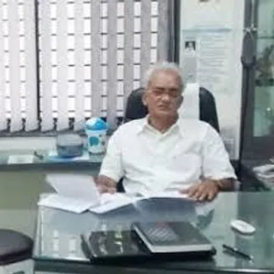 Dr. Suresh Jain