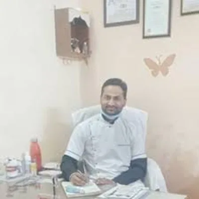 Dr. Harendra Aggarwal