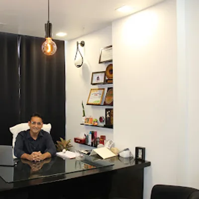 Dr. Ashish Vyas