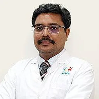 Dr. Kapil M Khandelwal