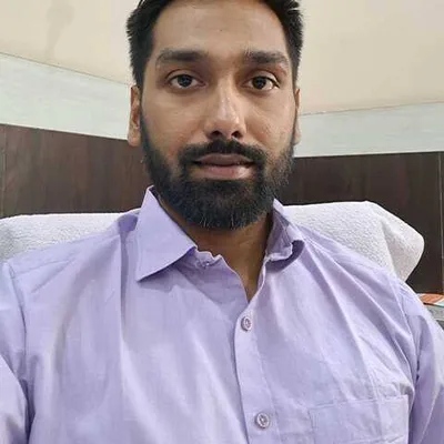 Dr. Shubham Narnoli
