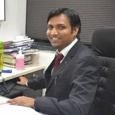 Dr. Mahesh Shinde