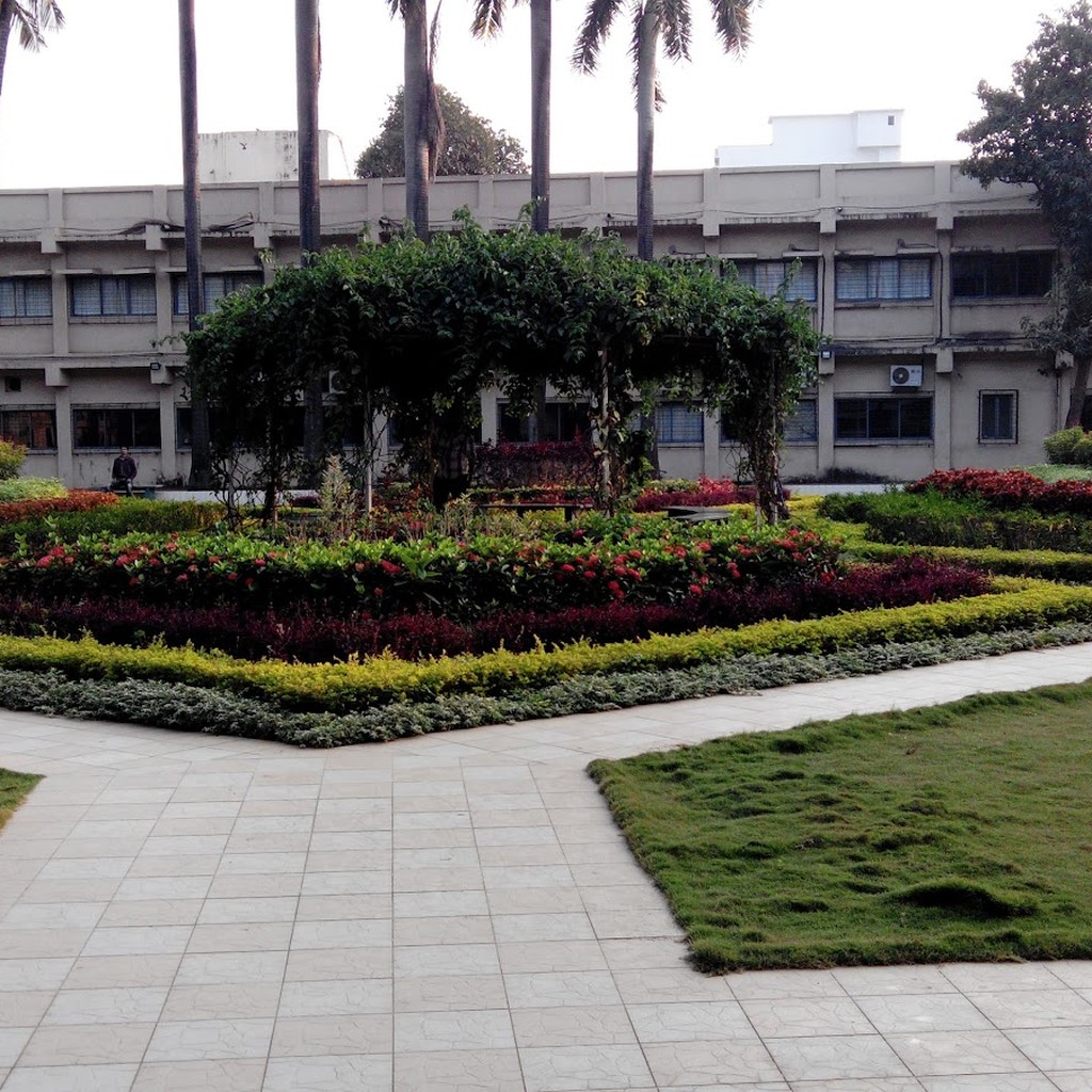 Advanced Multicarespeciality Hospital