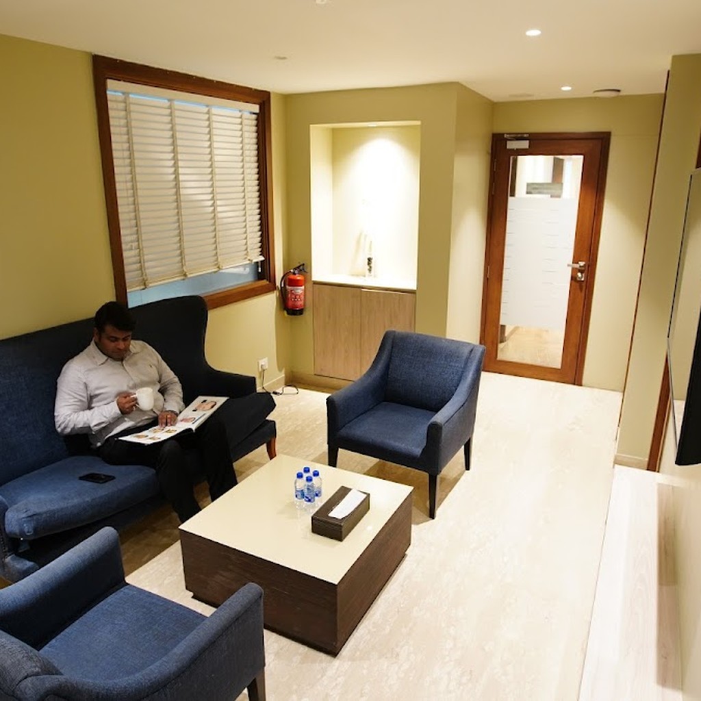 DHI Hair Transplant and Restoration Clinic - Delhi