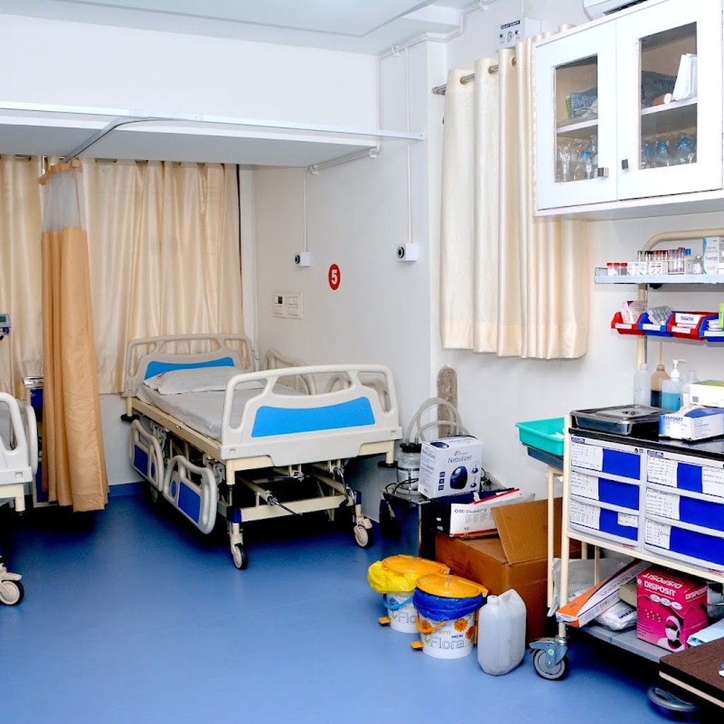 H R HOSPITAL