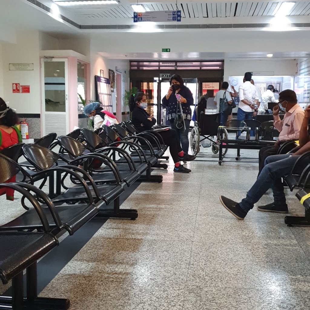 PD Hinduja Hospital & Medical Research Centre