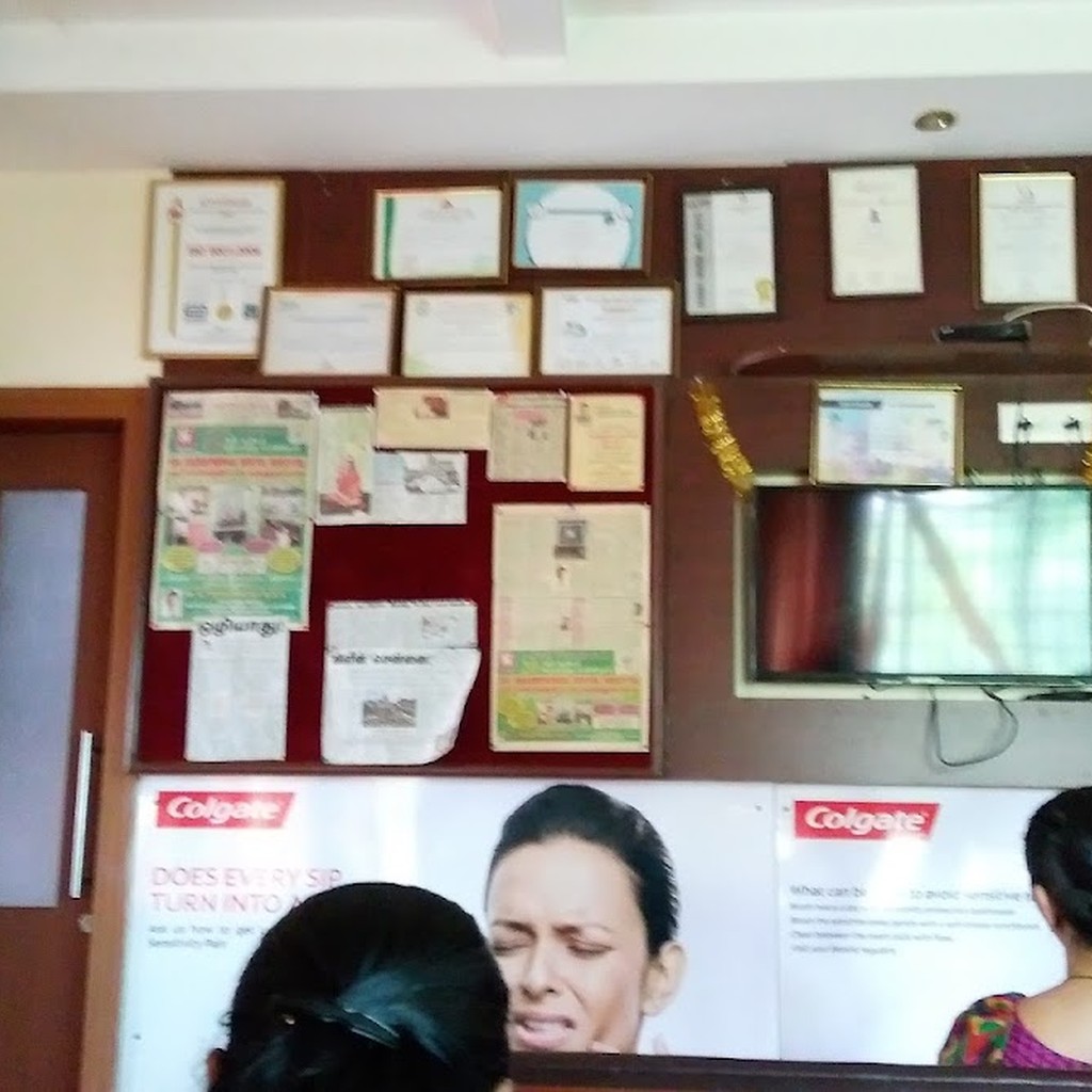SR Dental Hospital