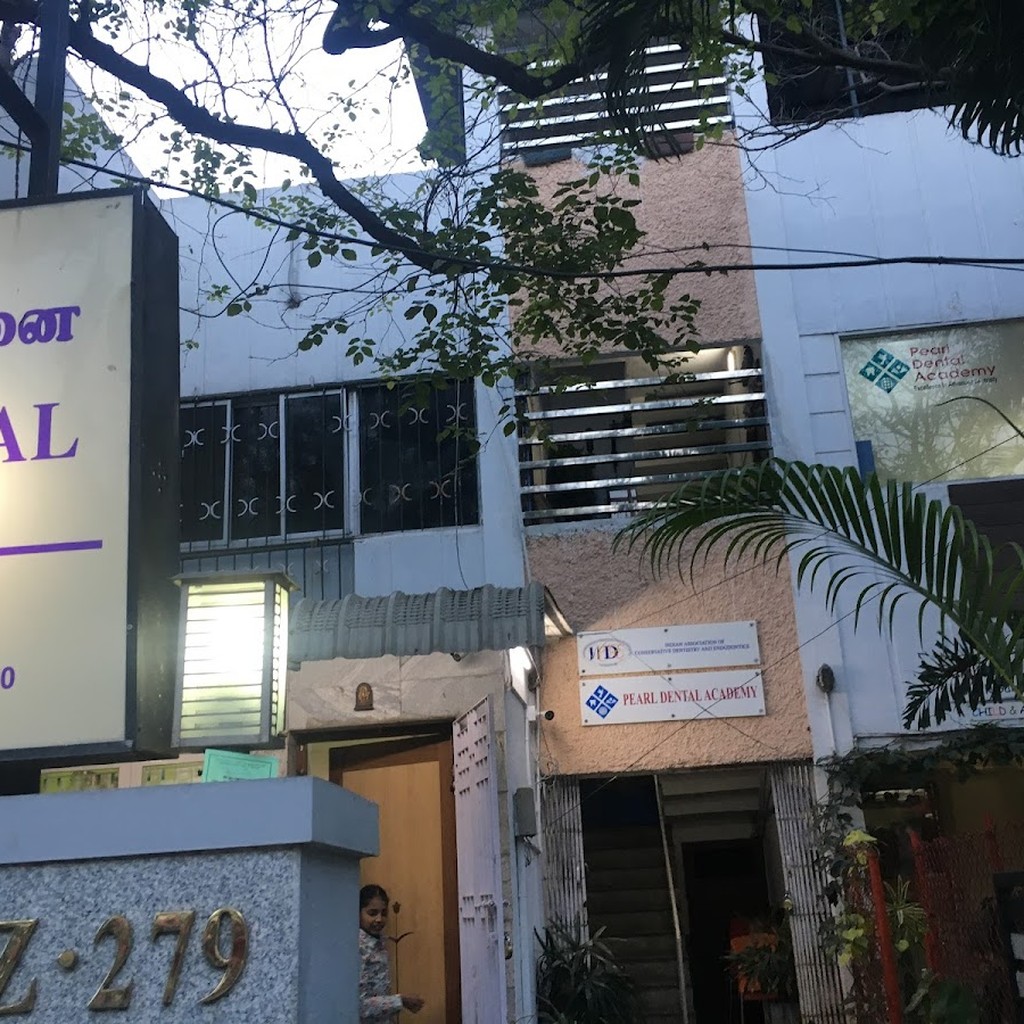 Vignesh Dental Hospital & Implantology Centre