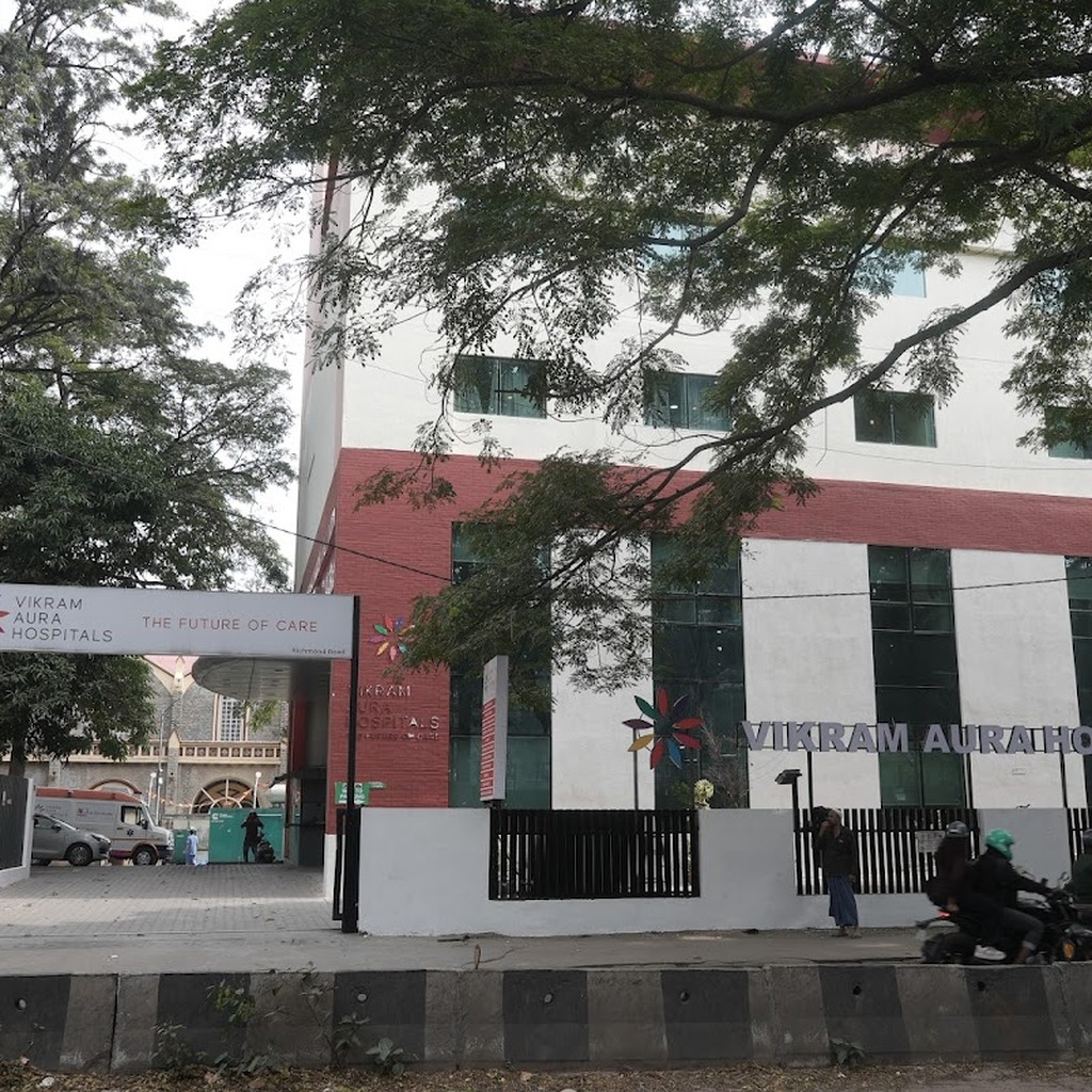 Vikram Aura Hospital