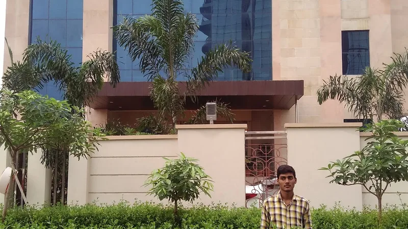 Pathak Hospital
